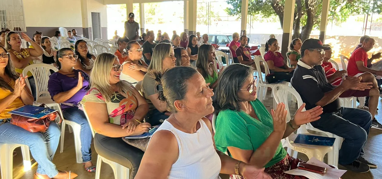Curso em parceria com o Sebrae orienta microempreendedores de Curimatá