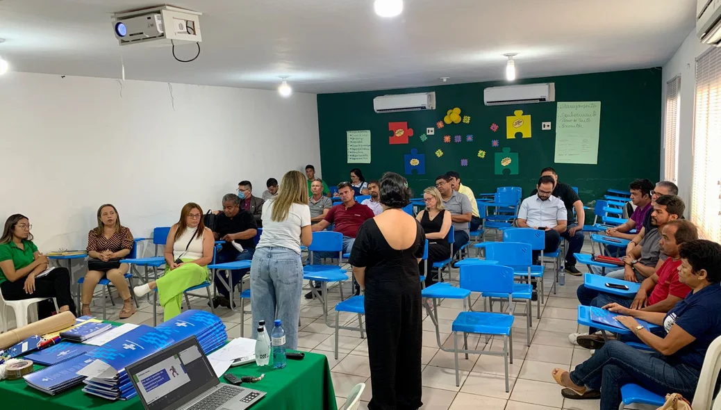 Encontro teve início por volta das 8h