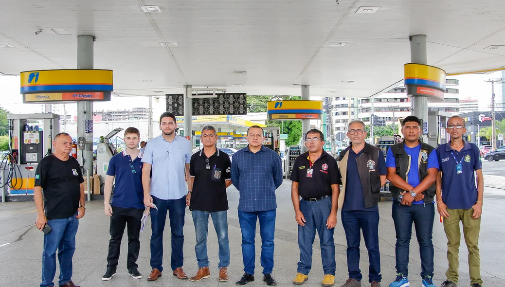 Equipe presente na fiscalização