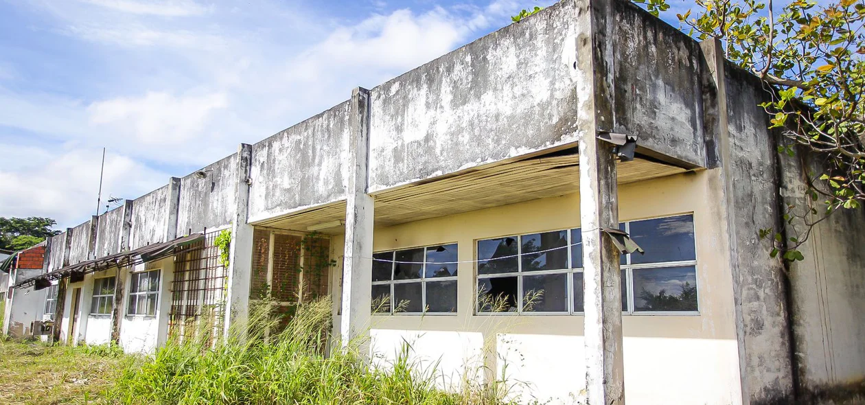 Escritório desativado da Castanha Industrial do Piauí