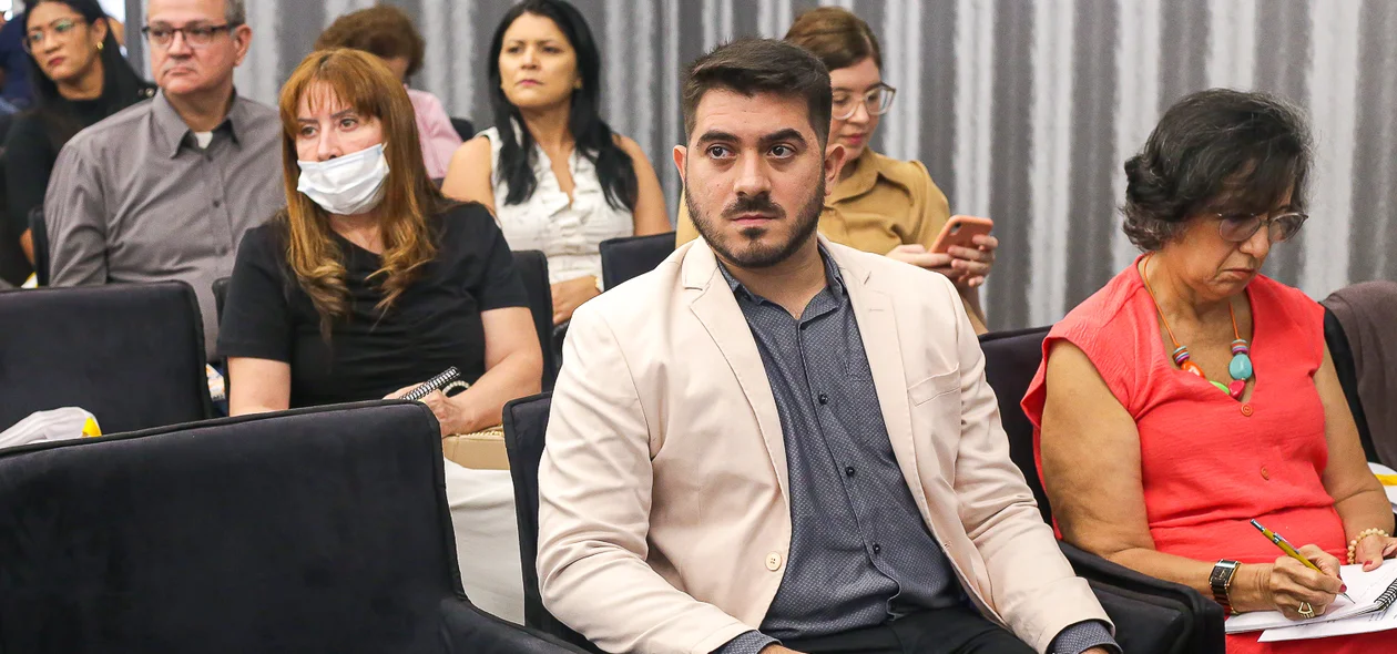 Evento contou com palestras e diálogos