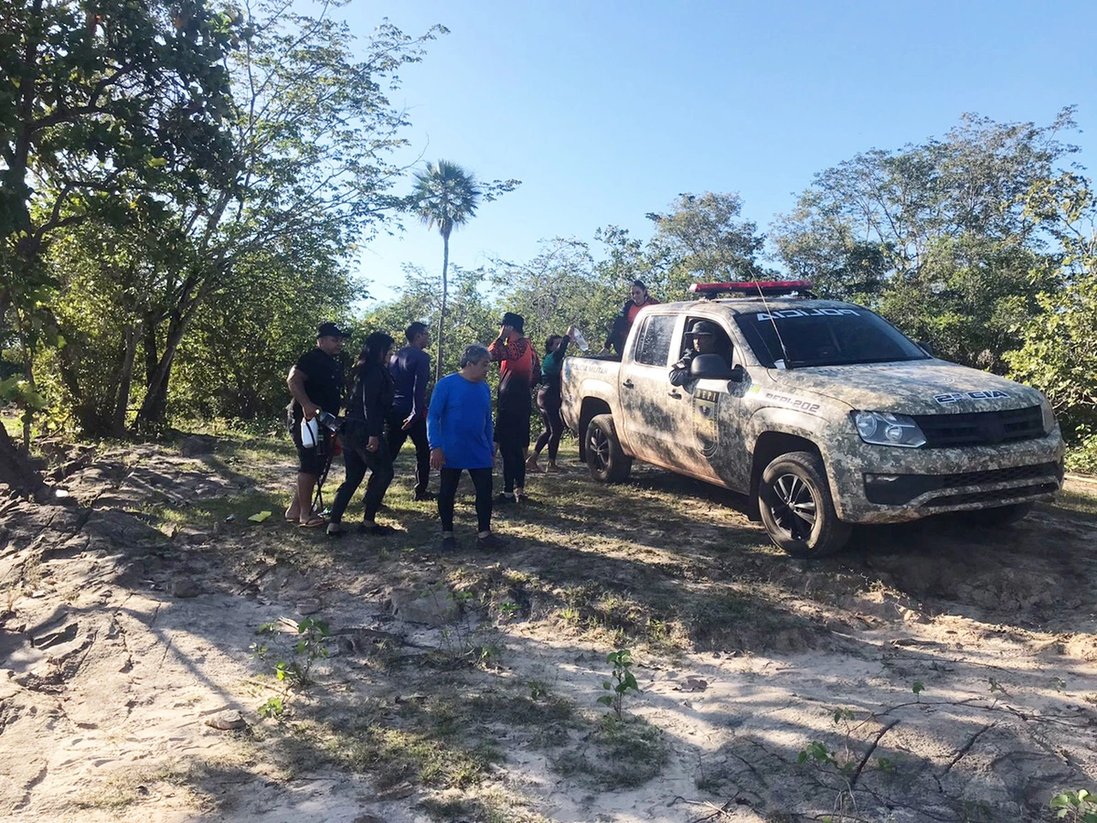 Grupo de remadores é resgatado em Esperantina