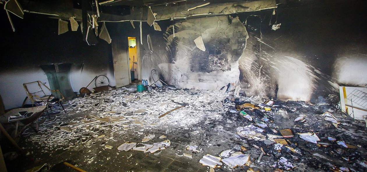 Incêndio atingiu escritório de empresa