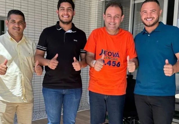 Jeová Alencar deixa o hospital
