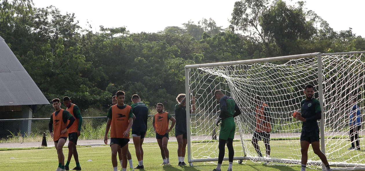 Jogadores do Altos