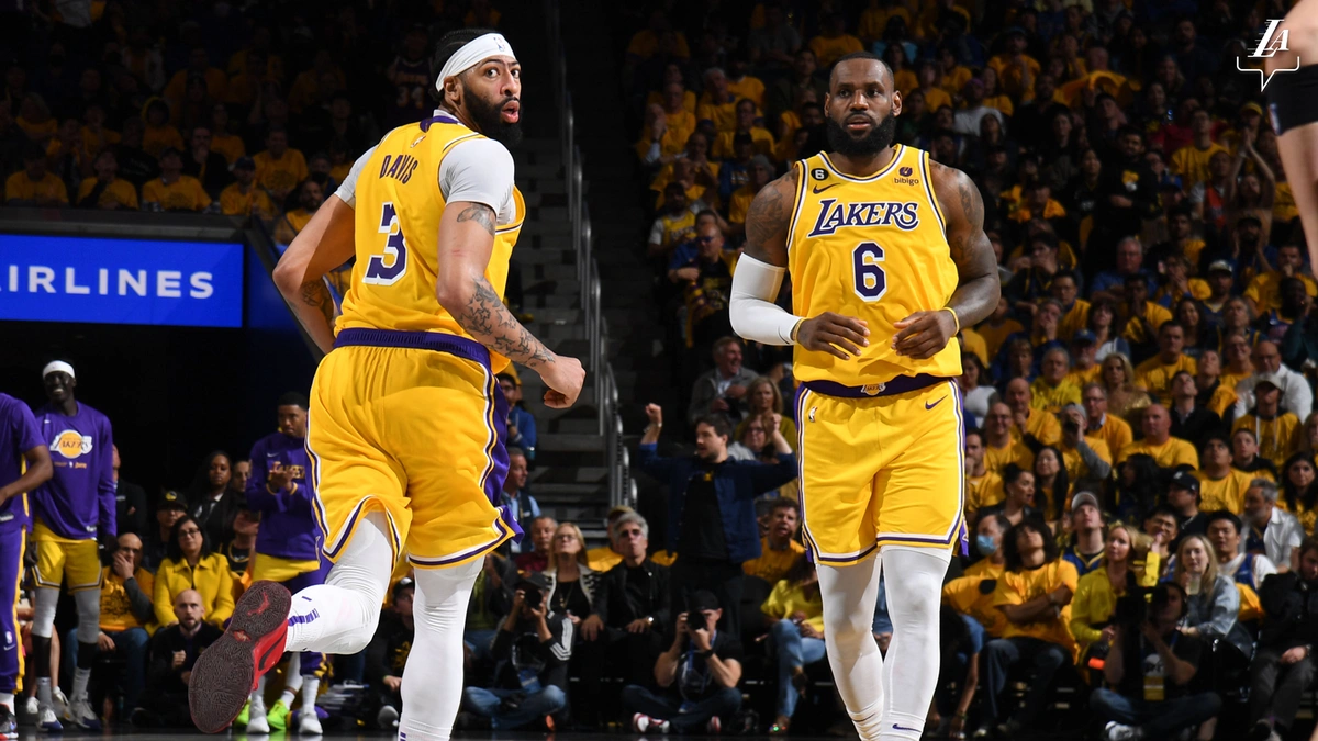 LeBron James e Anthony Davis