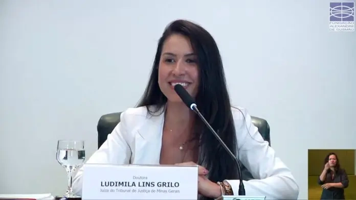 Ludmila Lins Grilo