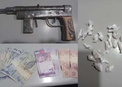 Metralhadora, dinheiro e drogas apreendidas pela PM