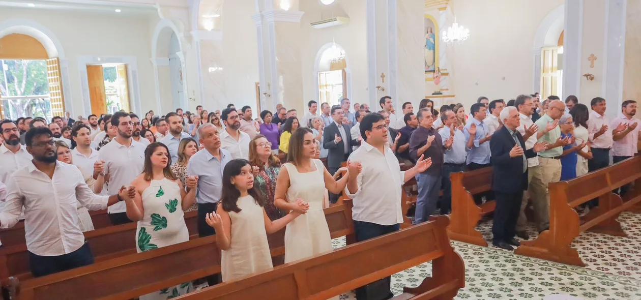 Missa aconteceu na Catedral de Nossa Senhora das Dores