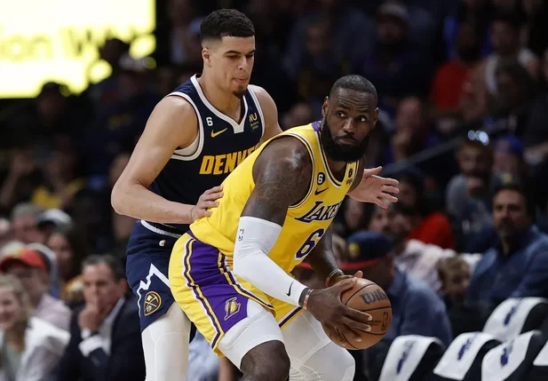 Nuggets vence Lakers novamente em jogo 2 da Conferência Oeste da NBA