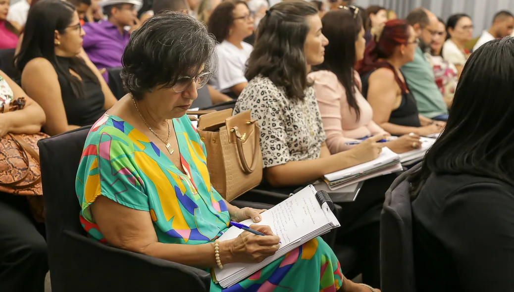 O evento aconteceu no Auditório Poty e contou com presença de filiados