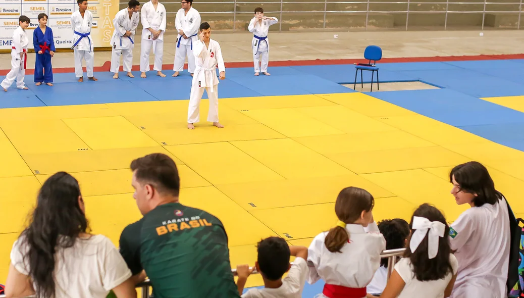 Olimpíadas das escolas particulares na modalidade Karatê