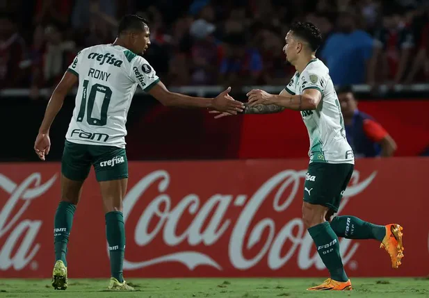 Palmeiras vence Cerro Portenõ por 3 a 0 com ótima partida de Artur e Rony