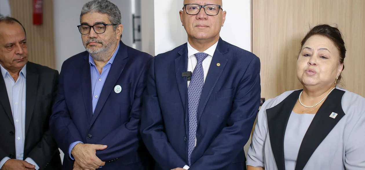 Parlamentares e Secretários participaram do evento
