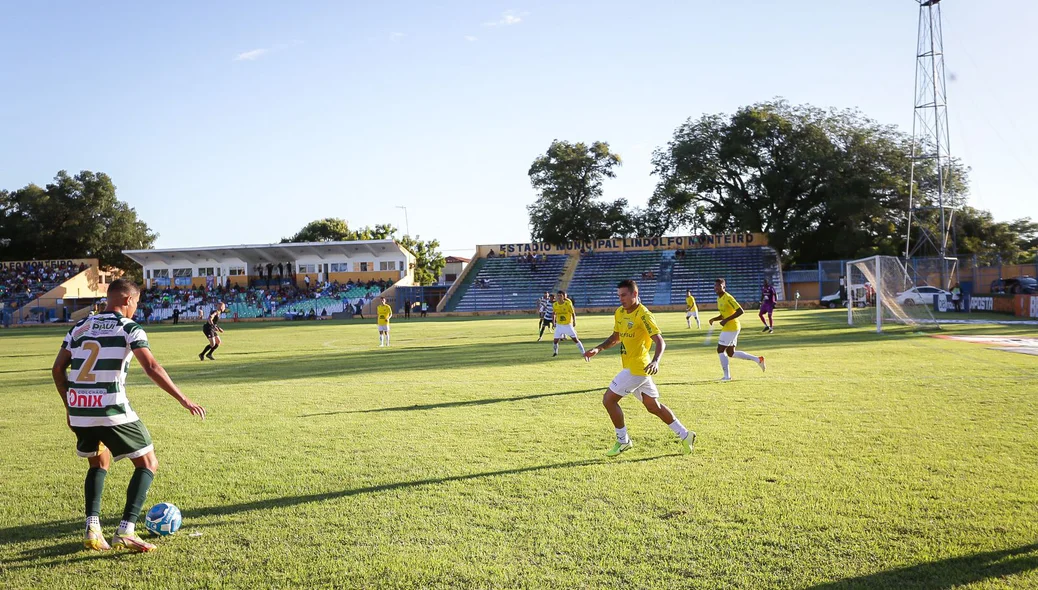 Partida acabou em 3 a 2 pro time piauiense
