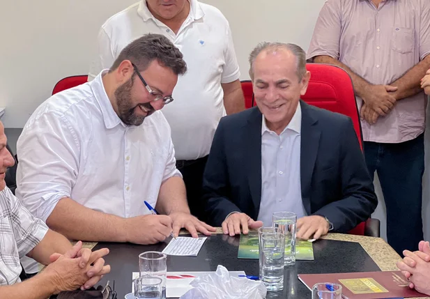Prefeito de Santo Antônio de Lisboa se filia ao MDB
