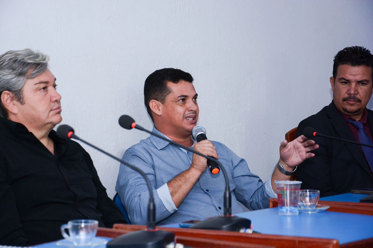 Prefeitura de Lagoa de São Francisco discute usina biomecânica