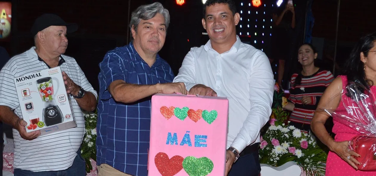 Prefeitura de Lagoa de São Francisco realiza Festa das Mães