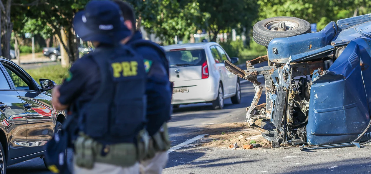 PRF esteve no local e isolou a área