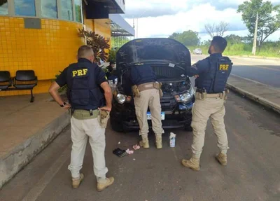PRF prende homem e recupera carro roubado em São Gonçalo, no Rio de Janeiro