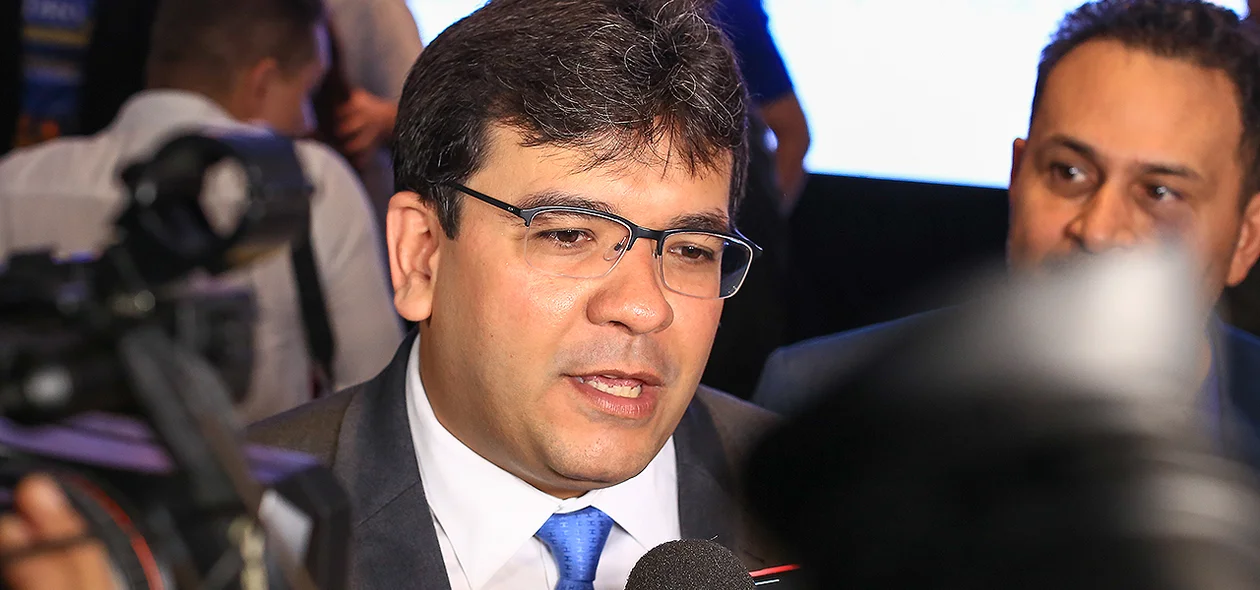 Rafael Fonteles conversou com a imprensa