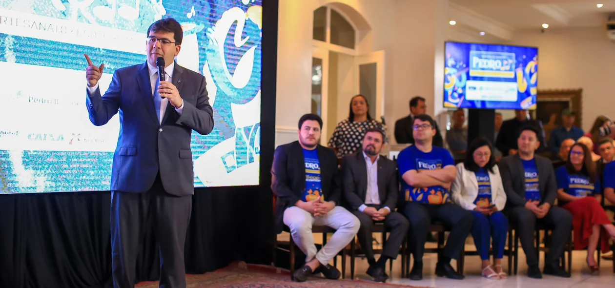 Rafael Fonteles discursando