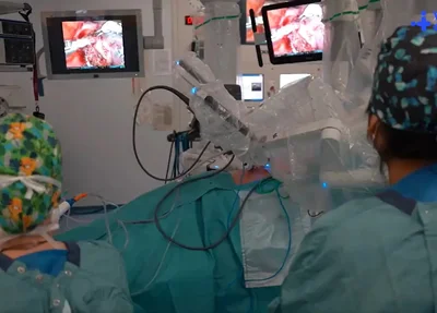 Robô realiza primeiro transplante pulmonar na Espanha