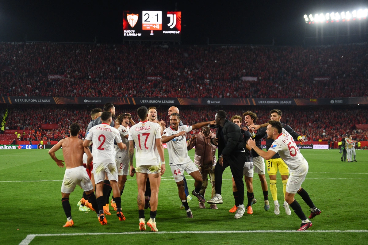 Roma passa para a final da Europa League após empate de 0 a 0 na volta