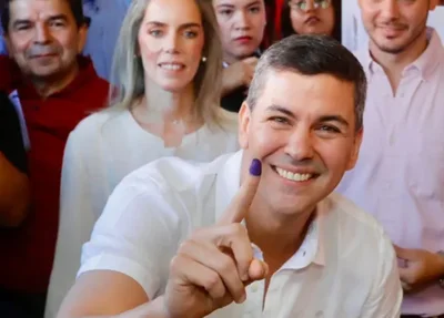Santiago Peña é eleito o presidente do Paraguai
