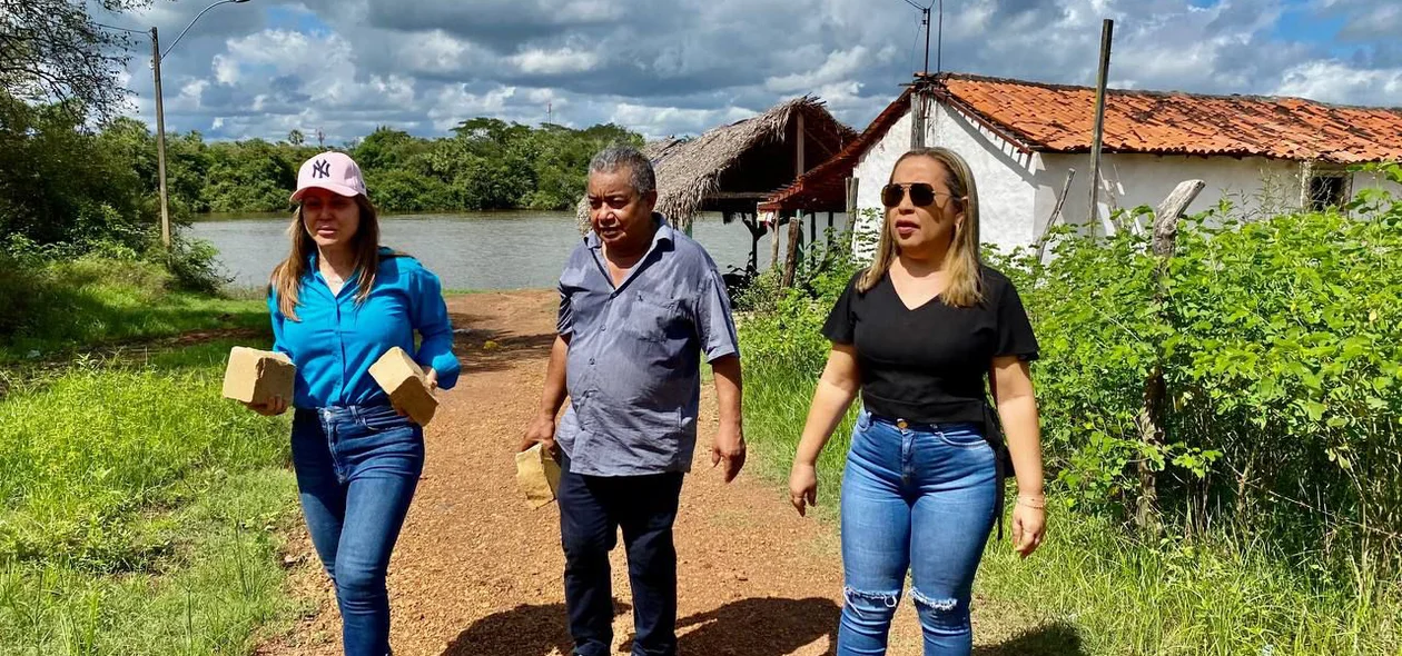 Secretários acompanham a prefeita Ivanária Sampaio