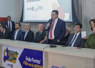 Toninho de Caridade fala em reunião na APPM