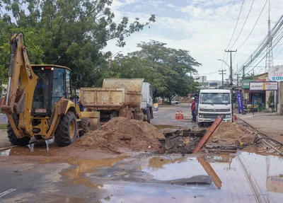 Trecho em obras na Avenida Barão de Castelo Branco, onde ocorreu o acidente