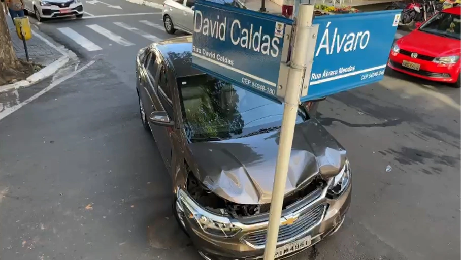 Veículo modelo Cobalt
