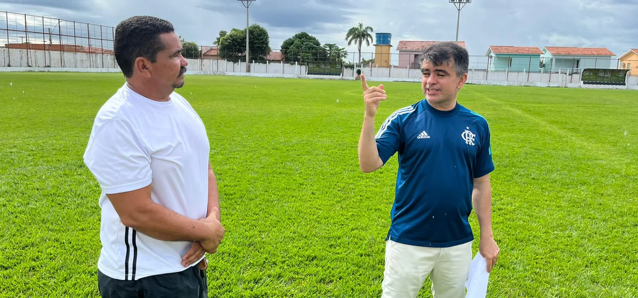 Vice-prefeito de Bom Jesus na inspeção do estádio