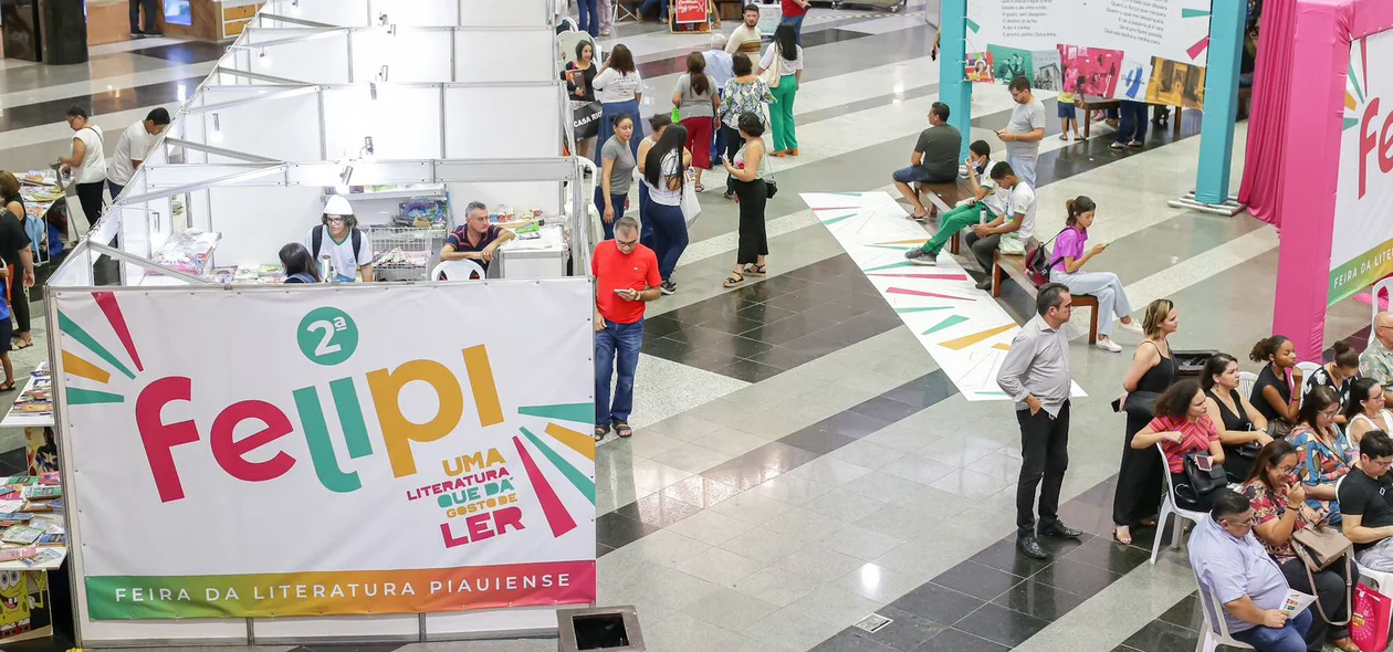 2° Felipi promove autores regionais e incentivo a leitura