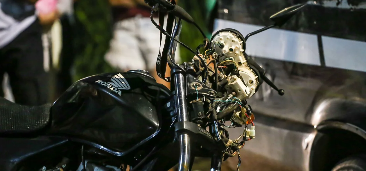 A vítima que morreu conduzia a moto