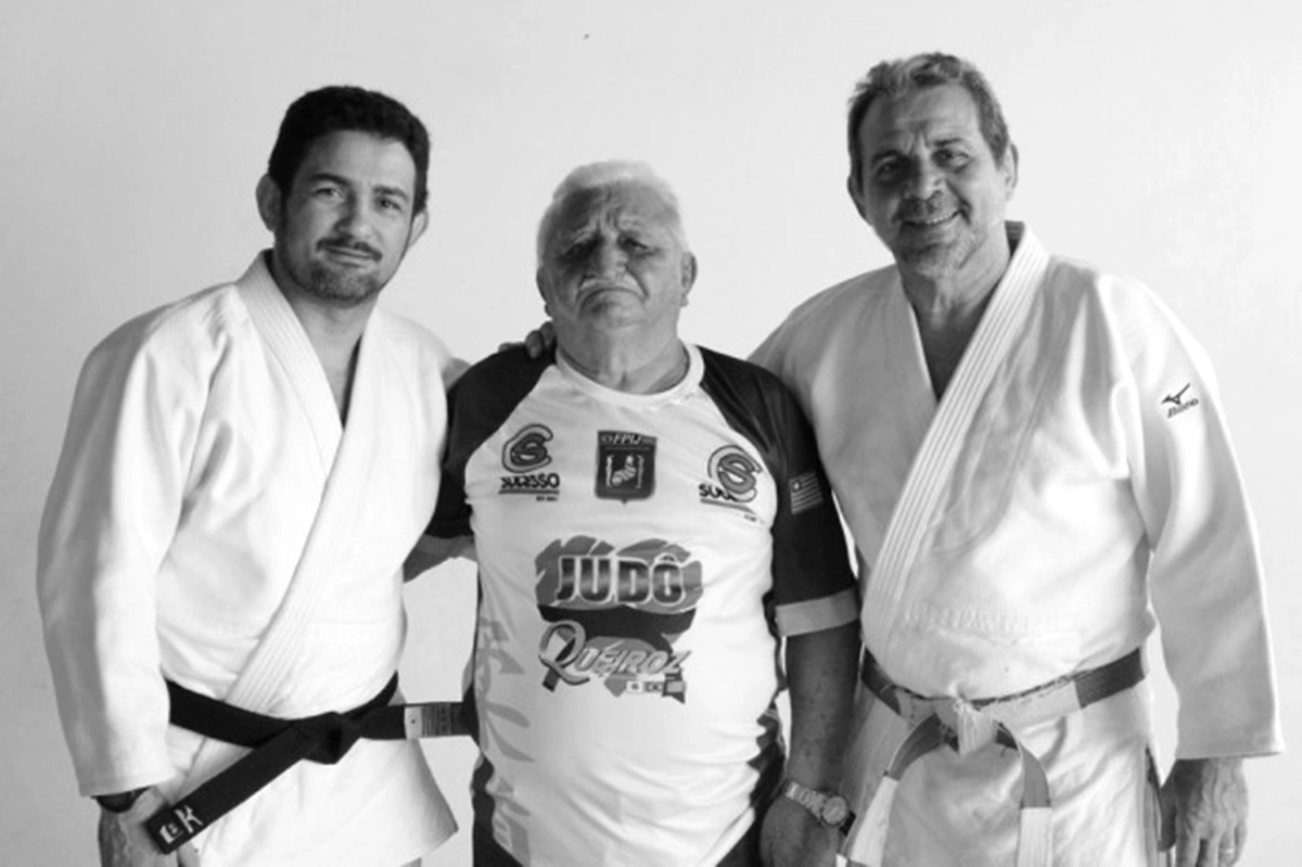 Abdias Queiroz