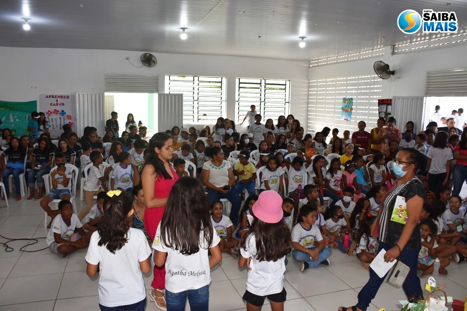 Ação foi realizada entre crianças e adolescentes