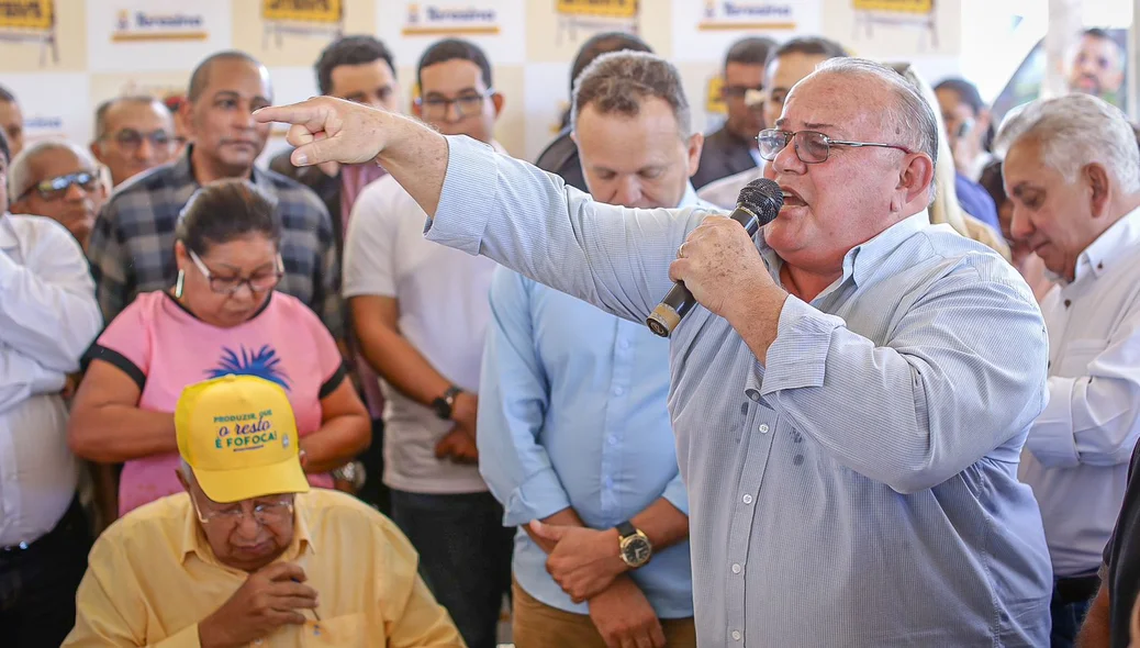 Antônio José Lira durante sua fala