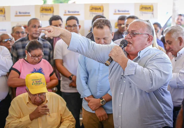 Antônio José Lira durante sua fala