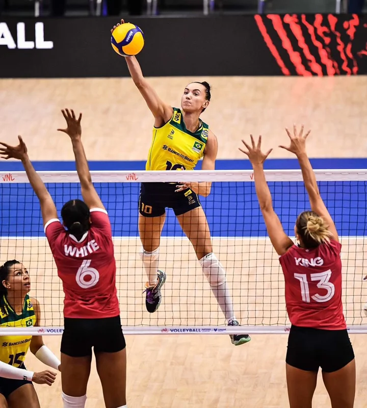 Inconstante, Brasil perde no tie-break para o Canadá na VNL