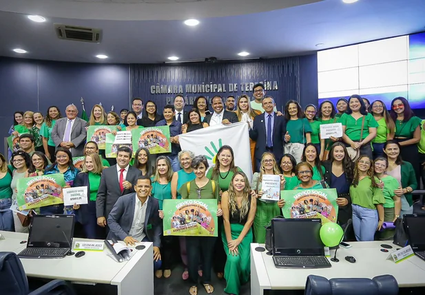 Câmara de Teresina aprova aumento salarial para assistente social