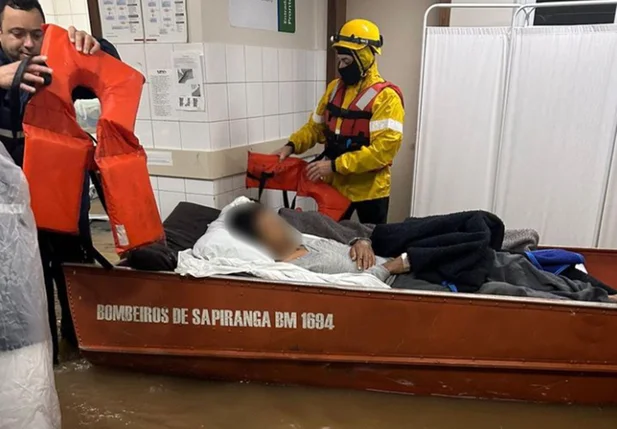 Equipe de resgate no Rio Grande do Sul