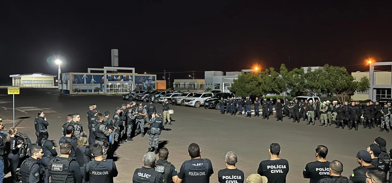 Equipes organizaram grande aparato para a operação