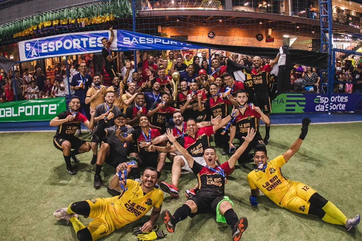 Espartanos venceu Resenha na final da The Liga