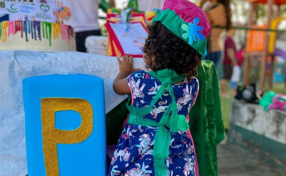 Esperantina realiza ação “Projeto Arte e Brincar"