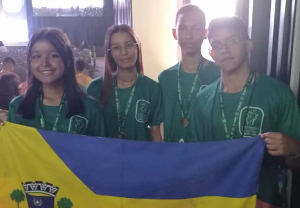 Estudantes de Oeiras na premiação nacional da OBMEP