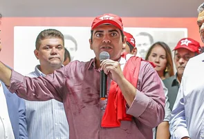 Ministério Público investiga prefeito de Cajueiro da Praia por irregularidades na nomeação de cargos da Educação