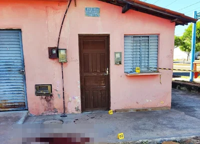 Frente da residência em que Paulo foi assassinado