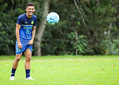 Gabriel Tota, ex-jogador do Ypiranga, foi um dos atletas banidos no futebol